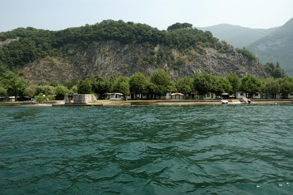 Camping Pilzone Iseo Exterior photo